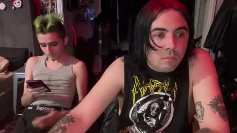 Snapshot of beevisbutthead chatting on 12-28-24, 12:13 beevisbutthead online show from 12-28-24, 12:13