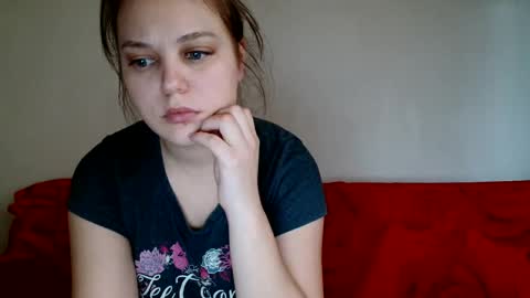 Snapshot of behappy4self chatting on 02-18-25, 06:04 fuckharddadyback online show from 02-18-25, 06:04