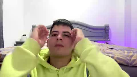 Snapshot of bejaweb0 chatting on 10-05-25, 05:28 Joseph online show from 10-05-25, 05:28
