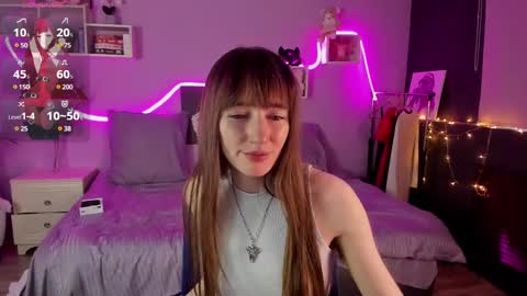 Lisa online show from 03-07-25, 01:40
