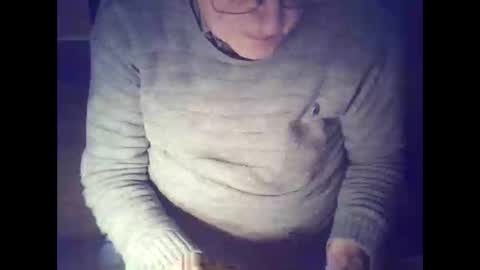 bekklove1 online show from 11-25-25, 11:21