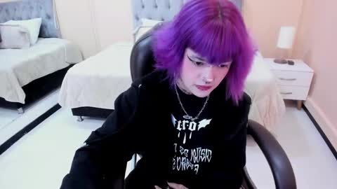 Bela online show from 02-13-26, 01:18