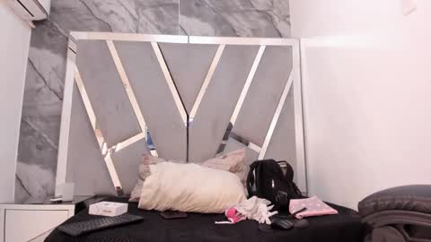 Bela online show from 09-23-25, 12:52