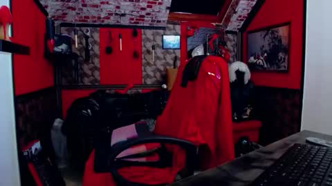 BelatrixDomme online show from 12-19-25, 07:04