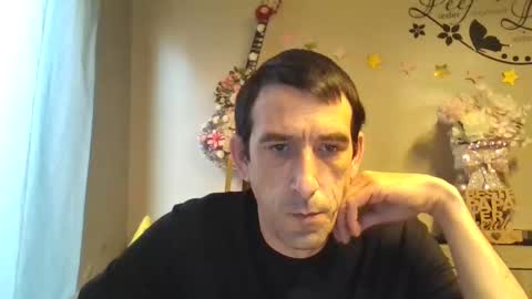 Snapshot of belgianboy33 chatting on 11-05-25, 07:41 Dreamcock online show from 11-05-25, 07:41