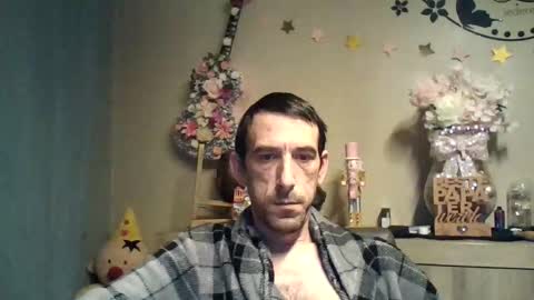 Snapshot of belgianboy33 chatting on 11-09-25, 04:22 Dreamcock online show from 11-09-25, 04:22