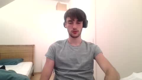 belgiandick2408 online show from 01-09-25, 08:33