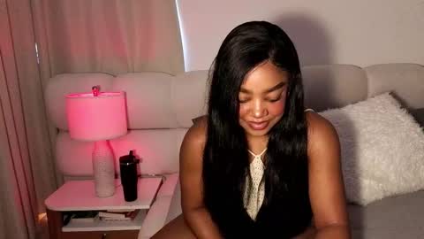 Snapshot of belkis_mills chatting on 12-19-25, 05:42 Belkis online show from 12-19-25, 05:42