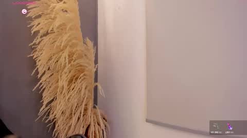 Bella cam online show from 10-11-25, 03:06