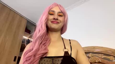 Zia online show from 10-23-25, 01:54