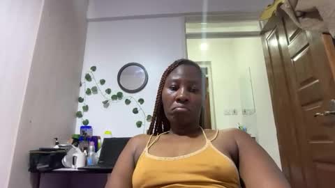 Snapshot of bella_c8 chatting on 03-08-26, 02:04 bella_c8 online show from 03-08-26, 02:04