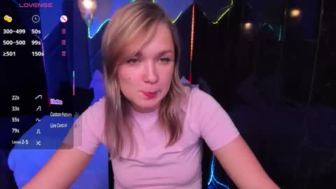 Bella online show from 10-17-25, 05:37