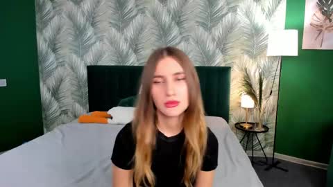 Bella online show from 10-07-25, 11:51