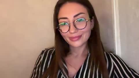 bella_foxxi online show from 12-07-24, 04:14