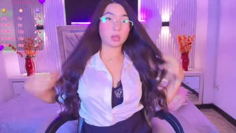 Snapshot of bella_martini_ chatting on 04-16-26, 11:55 bella_martini_ online show from 04-16-26, 11:55