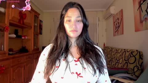 bella_pocahontas3 online show from 02-07-25, 09:26