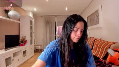 bella_pocahontas3 online show from 09-23-25, 08:23