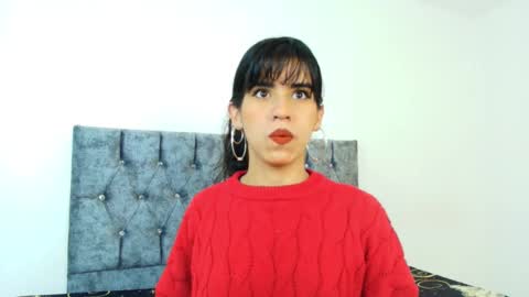 Snapshot of bella_poisonous chatting on 09-26-25, 12:25 Bella online show from 09-26-25, 12:25