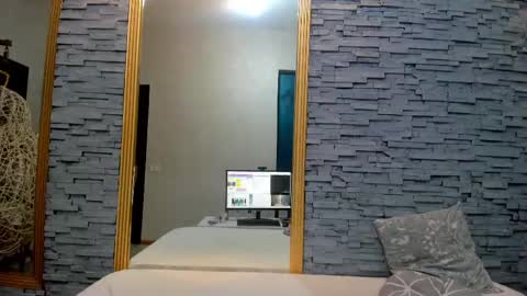 bella_posh online show from 03-06-25, 07:47