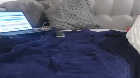 Snapshot of bella_sexy_feet chatting on 02-01-25, 10:59 bella_sexy_feet online show from 02-01-25, 10:59