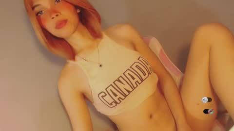 Snapshot of bella_tara chatting on 12-13-24, 06:00 Bella online show from 12-13-24, 06:00