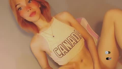 Snapshot of bella_tara chatting on 12-13-24, 10:45 Bella online show from 12-13-24, 10:45