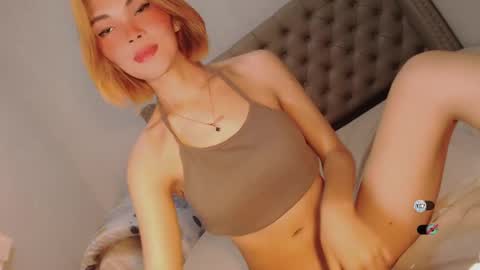Snapshot of bella_tara chatting on 01-30-25, 11:45 Bella online show from 01-30-25, 11:45