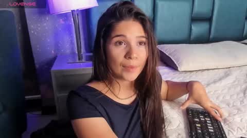 Bella Becca  online show from 11-23-25, 06:30