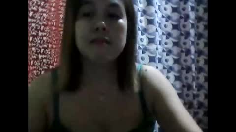 Snapshot of bellaalle chatting on 10-27-25, 01:04 bellaalle online show from 10-27-25, 01:04