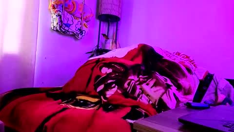 Belle online show from 12-22-24, 08:47