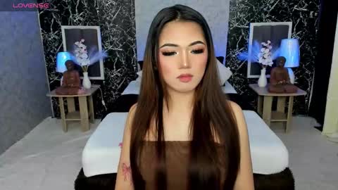 Snapshot of bellabrown_19xxx chatting on 09-14-25, 07:18 Bella online show from 09-14-25, 07:18