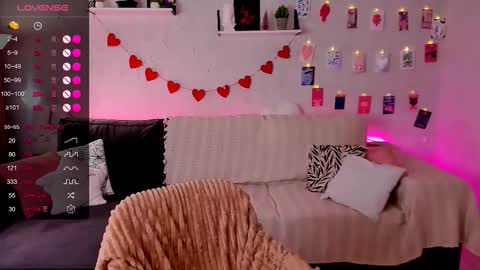 hello guys im Bella online show from 02-11-26, 02:49