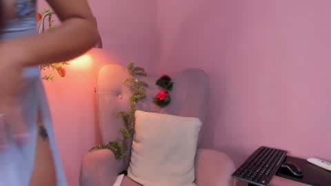 belladuboiss_ online show from 02-06-25, 12:59