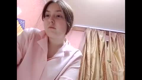 Charming Hamster  online show from 11-20-25, 07:46