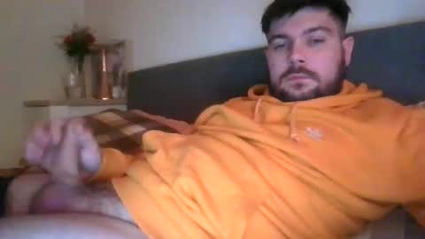 bellandballs online show from 12-22-24, 03:44