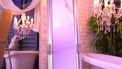 Bella online show from 10-04-25, 05:44