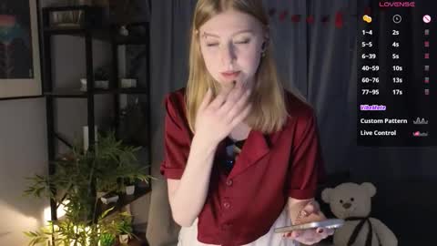 Snapshot of bellapoise chatting on 02-13-26, 11:17 Lana but not DelRay online show from 02-13-26, 11:17