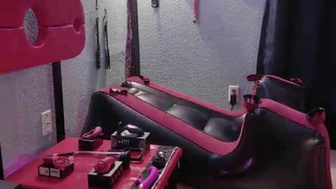 Snapshot of bellaskeykeeper chatting on 02-22-26, 08:24 Bellaskeykeeper online show from 02-22-26, 08:24