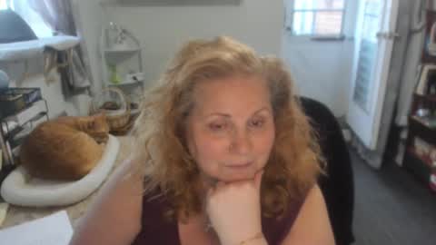 Bellavoca online show from 09-26-25, 02:10