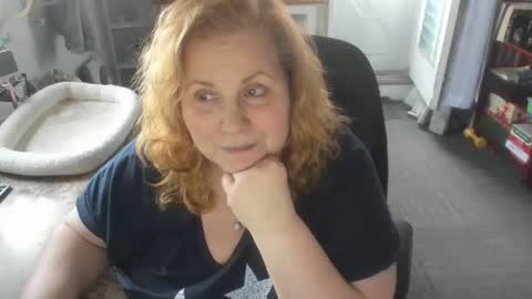 Snapshot of bellavoca chatting on 03-15-26, 02:34 Bellavoca online show from 03-15-26, 02:34