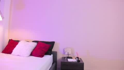 Snapshot of bellawild_ chatting on 03-02-26, 12:01 Bella Wild online show from 03-02-26, 12:01