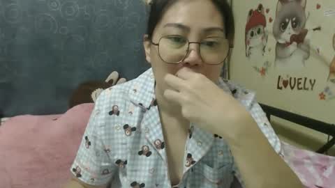 Bella online show from 09-10-25, 09:09