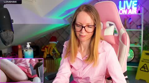 Alice online show from 01-27-25, 01:41