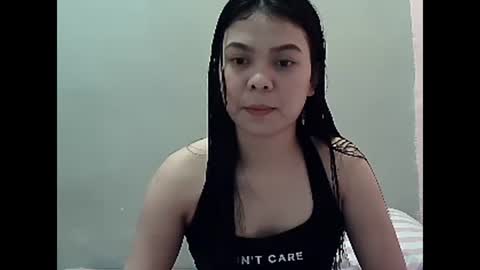 Belle online show from 12-05-24, 06:43