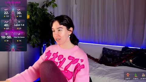 Snapshot of belle_via chatting on 12-25-24, 10:39 Bella online show from 12-25-24, 10:39