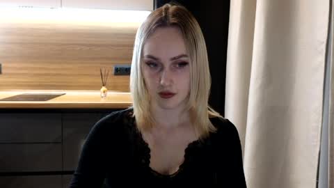 Belle online show from 04-04-26, 04:59