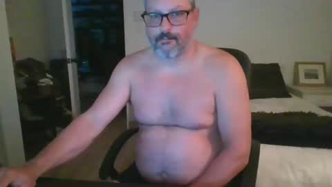 Snapshot of bellequeue19758 chatting on 10-11-25, 11:09 bellequeue19758 online show from 10-11-25, 11:09