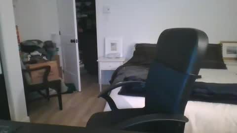 Snapshot of bellequeue19758 chatting on 10-25-25, 11:07 bellequeue19758 online show from 10-25-25, 11:07