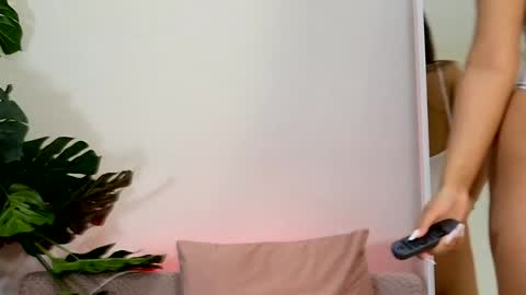 Belle online show from 04-06-26, 04:46