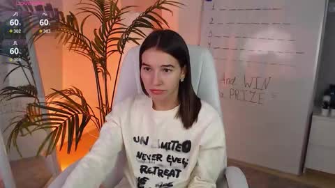 Snapshot of bellla_haddid chatting on 11-07-25, 01:38 Bella online show from 11-07-25, 01:38